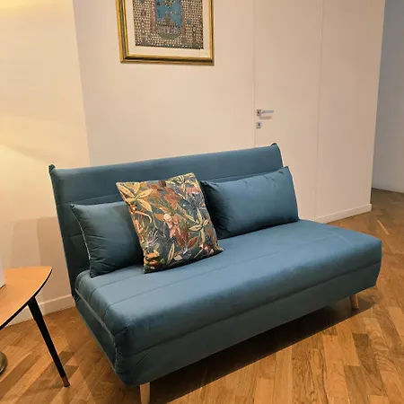 L' Approdo12 Holiday home *